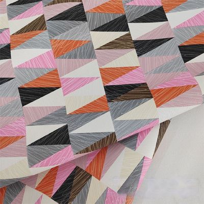 0.8mm Desain Geometri Berwarna-warni Kulit PVC Untuk Tas Tas Packing Box Phone Case Dekorasi Penggunaan