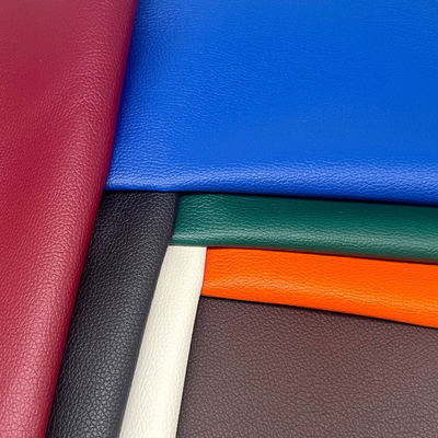 Pabrik Grosir PVC 0,6mm Litchi Tekstur Kulit Palsu Dicap Kulit sintetis buatan untuk tas kursi mobil Dekorasi kaki