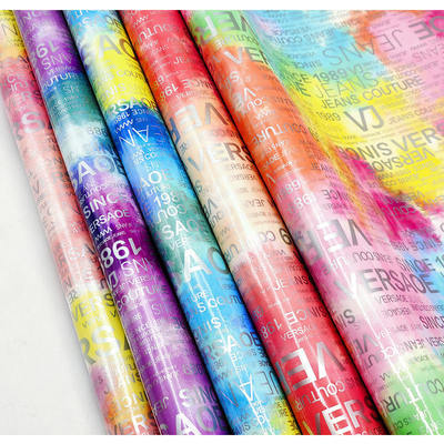 PU Rainbow Letter Print Majalah Desain Kulit Sintetis Waterproof Kain Kulit Palsu untuk Tas Bagasi Perabotan Kosmetik / Sofa