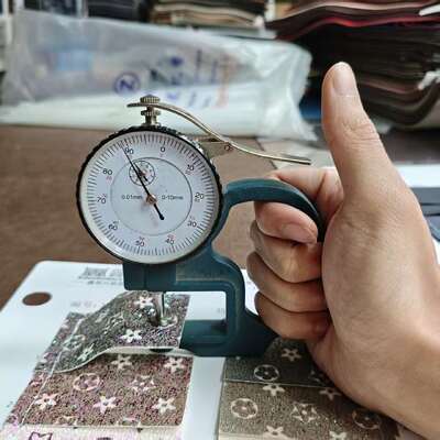 Berbagai produk kulit kemasan tersedia dalam jenis PVC PU dan semi PU untuk berbagai penggunaan industri
