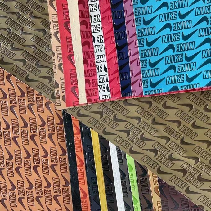 Sesuaikan Kulit Sintetis Timbul Perubahan Warna Mode PU Vinyl untuk Sepatu Tas Alas Meja Kain Kulit Imitasi 10